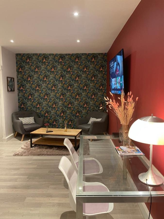 شقة Le Relais Du Petit Lion بلْوا المظهر الخارجي الصورة